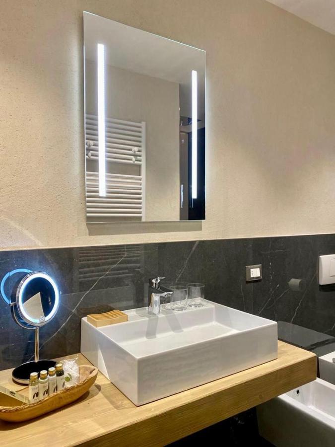 Residence Dalco Suites & Apartments Limone sul Garda Luaran gambar